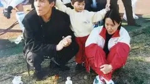 《刘若钒梦回成都路受阻，里卡多与穆斯卡特慧眼识英才》